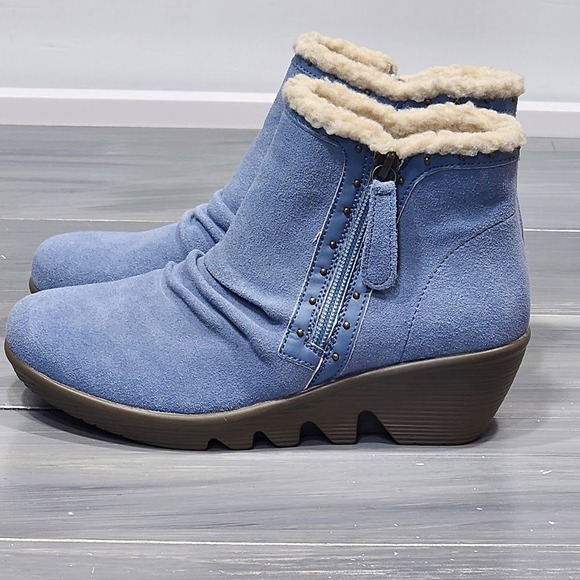 Skechers Booties Jumper Sweet Stud Blue Suede Sherpa Lined Wedge Boots Size 6 - Picture 7 of 12